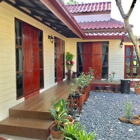 Grandma'S House Apartment Nakhon Nayok Ngoại thất bức ảnh
